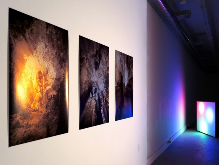 http://story.mirunadragan.com/files/gimgs/th-27_GGallery_Metallic&Lightbox-site.jpg